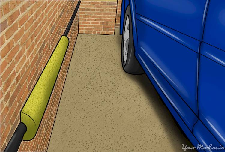 How to Use a Pool Noodle to Keep Your Car From Getting Scratched